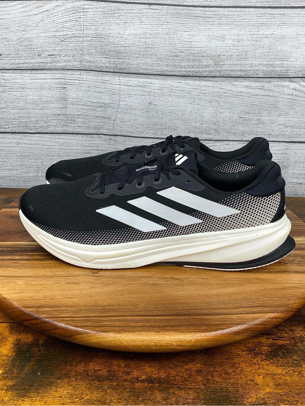 adidas Supernova Rise 2 Wide Black Metallic White Running Shoe IG2168 Men’s 13